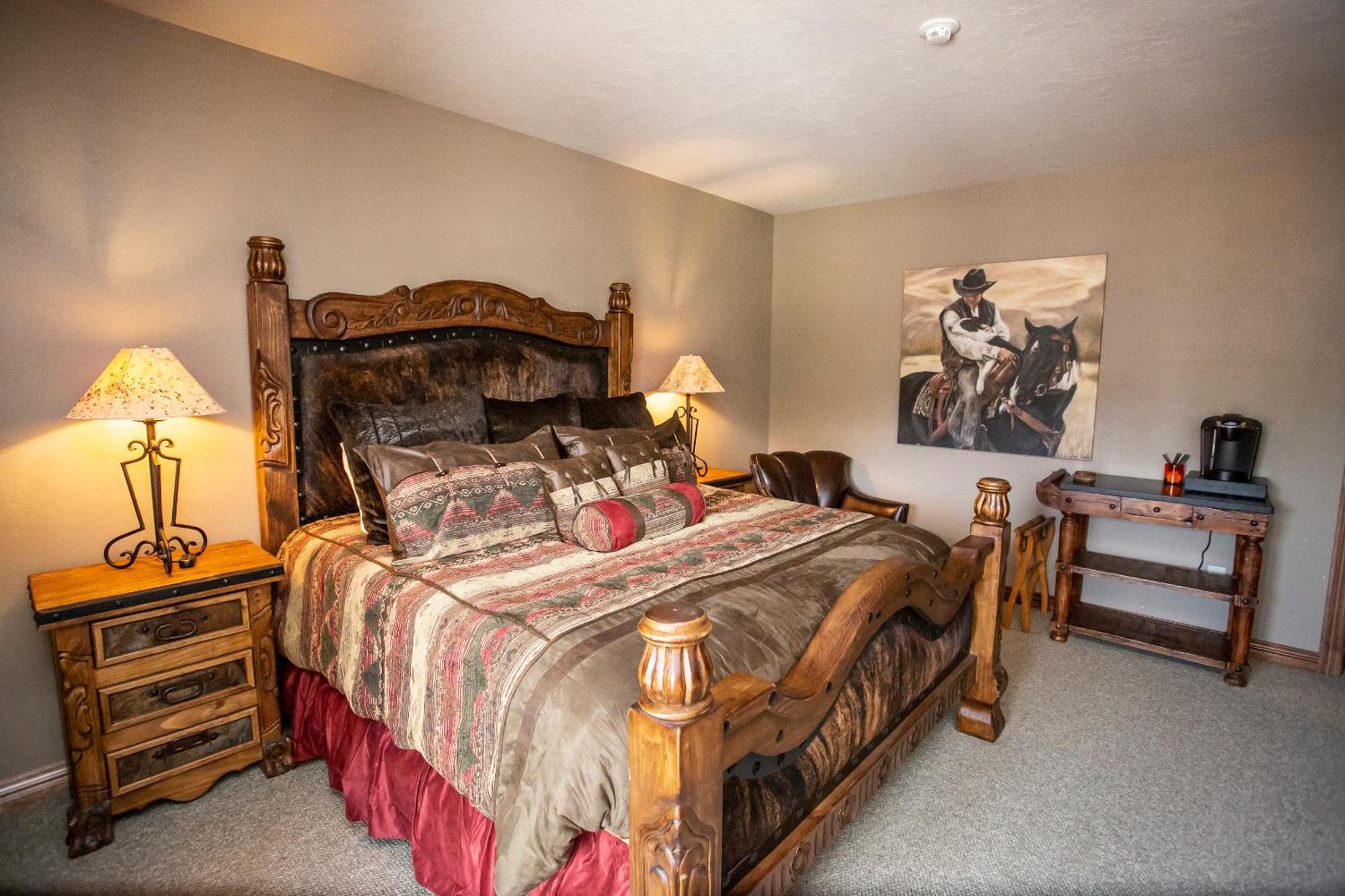 Sterling & Sage Hotel